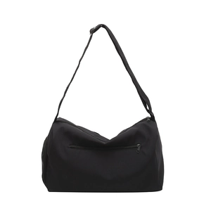 Lightweight black large capacity travel bag for yoga and fitness with adjustable strap