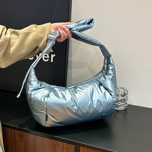 Borsa Hobo Trapuntata Lucida Tessuto Metallico Grande Capacità Borsa A Tracolla Per Donna Moda Casual Forma Di Dumpling