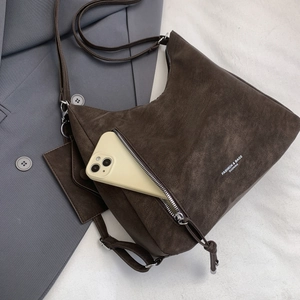Retro dark brown leather shoulder bag with zipper pocket and adjustable strap