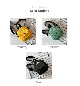 Trois sacs bandoulière minimalistes en toile jaune vert et noir avec sangle réglable