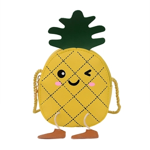Sac bandoulière enfant ananas mignon avec visage de dessin animé et sangle jaune tissée