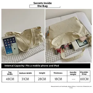 Detailed size chart for corduroy tote bag showing internal capacity and measurements