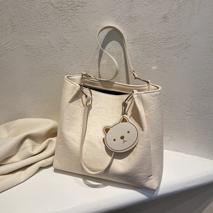 Women Tote Bag PU Leather Polyester Lining Large Capacity Embossed Cartoon Bear Casual Shoulder Bag With Charm