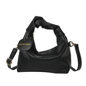 Borsa tote nera in pelle sintetica con manici a nodo e tracolla regolabile