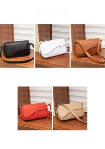 Collage de sacs bandoulière chics en cinq couleurs: noir, blanc, marron, rouge et kaki