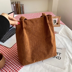 Graziosa borsa tote in velluto a coste marrone con ricamo da donna, stile vintage