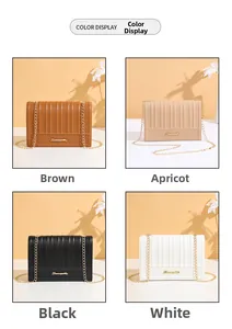 Schicke Damen-Umhängetaschen in Braun, Apricot, Schwarz und Weiß mit Metallketten