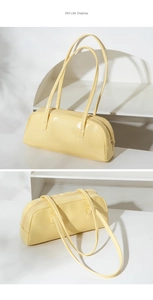 Sac baguette jaune brillant à double bandoulière sous plusieurs angles de vue