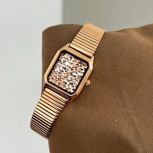 Women Quartz Watch Retro Roman Numeral Square Dial Alloy Expansion Metal Band Waterproof Elegant Wristwatch