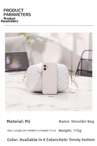 Sac bandoulière matelassé blanc 20x6x12cm avec comparaison de taille par téléphone