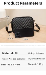 Dettaglio borsa a tracolla nera trapuntata con dimensioni 18x6x14cm e peso di 105g
