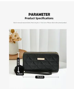 Portefeuille long noir à double fermeture éclair avec motif losanges et pompon