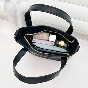 Minimalist black plaid two-piece bucket bag with large capacity for daily items