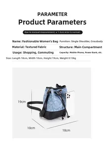 Florale Beuteltasche Seitenansicht neben einem Handy zum Größenvergleich
