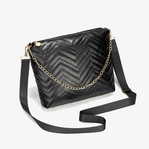Quilted wave pattern bucket bag with golden chain and detachable wide strap in black