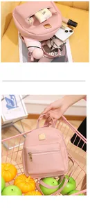 Mini zaino in PU rosa che mostra lo spazio per telefono, ombrello e oggetti quotidiani