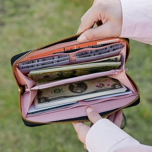 Elegant embroidered long wallet with black litchi texture and pink multi-slot interior