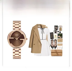 Montre à quartz en or rose avec boîtier en G associée à un ensemble de mode élégant