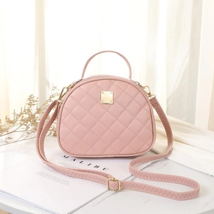 Women Quilted Rhombic Crossbody Bag PU Leather Semi Circular Shoulder Handbag With Gold Hardware Fashion Versatile
