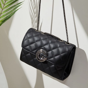 Sac Bandoulière Matelassé Femmes Cuir PU Chaîne Métal Rabat Fermoir Magnétique Sac À Main Élégant
