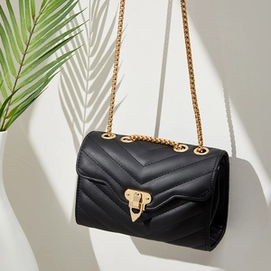 Borsa A Tracolla Da Donna In Pelle PU Trapuntata A V Catena In Metallo Dorato Elegante Moda Viaggio Festa Borsetta