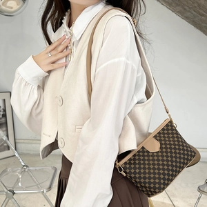 Classic vintage patterned shoulder bag for women with elegant leather trim and long strap