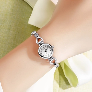 Elegant silver quartz watch for women with heart-shaped crystal links and white dial