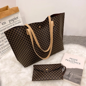 Women's large tote bag and matching pouch set with geometric circle patterns