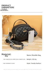Vue détaillée du sac à bandoulière en PU matelassé noir avec double fermeture