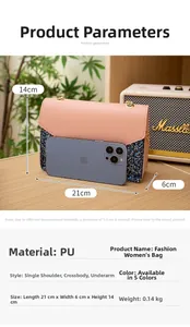 Detailed size chart for glitter crossbody bag showing 21x6x14cm dimensions and PU material