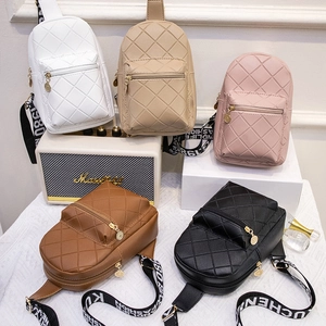 Sac De Poitrine Femme Matelassé À Losanges Cuir PU Large Bandoulière Lettres Sac À Bandoulière Mode Polyvalent