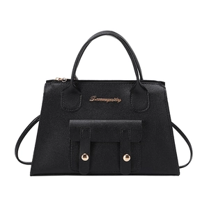 Borsa a mano Boston classica nera a grana con logo Serenity dorato e manico superiore