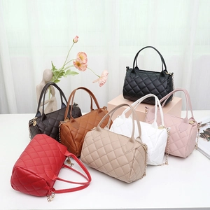 Sac Boston Matelassé À Losanges Pour Femmes Simili Cuir Chic Sac À Main Bandoulière Chaîne Dorée Cabas Tendance