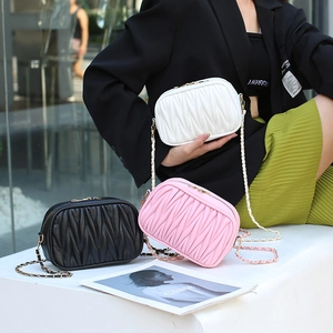 Sac Bandoulière Matelassé Femme Cuir PU Design Plissé Bandoulière Chaîne Métallique Double Fermeture Éclair Sac À Épaule