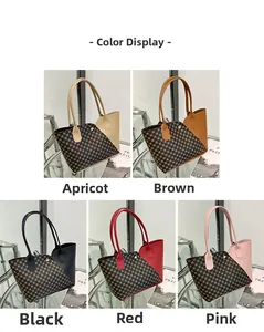 Mini borse a mano in cinque colori con motivo geometrico vintage e trama in pelle martellata