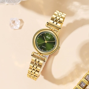 Elegant Women Quartz Watch Stainless Steel Band Round Case Waterproof Butterfly Clasp Vintage Niche Style Wristwatch