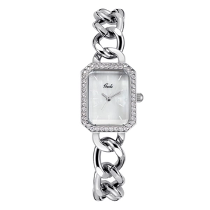 Montre Gedi carrée argentée pour femme avec strass brillants et bracelet chaîne élégant