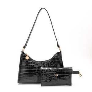 Chic black crocodile pattern underarm shoulder bag set with gold hardware details