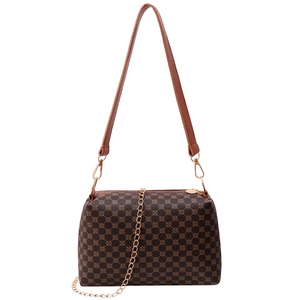 Classic vintage monogram shoulder bag in brown faux leather with gold chain strap decoration