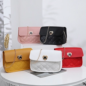 Women Crossbody Bag PU Leather Diamond Quilted Small Square Handbag Heart Metal Lock Golden Chain Strap Chic Trendy
