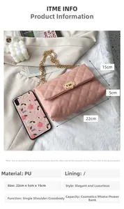 Sac bandoulière rose matelassé avec chaîne dorée et dimensions de 22x5x15 cm