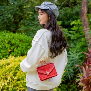 Red crocodile embossed envelope crossbody bag with pearl gold lock and chain strap