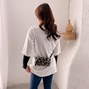 Sac ceinture chic à imprimé léopard avec chaîne dorée et boucle pour femmes élégantes
