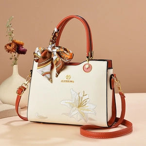 Sac À Main Cuir PU Broderie Lys Élégant Décoration Écharpe Satin Couleur Contrastée Sac Bandoulière Femme