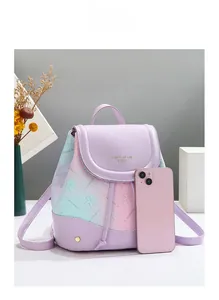 Mini sac à dos dégradé lavande avec gaufrage floral 3D et référence de taille smartphone