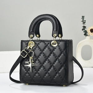 Quilted PU Leather Handbag With Gold Star Pendant For Women Elegant Daily Shoulder Crossbody Bag