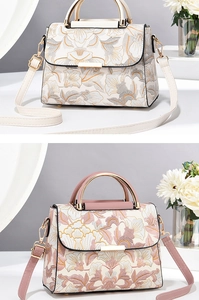 Détails de broderie florale sur deux sacs à main élégants pour femmes avec poignées en métal
