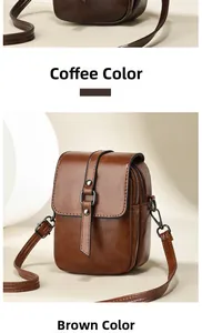 Detailansicht kleiner Umhängetaschen aus Kunstleder in Kaffee und Gelbbraun für Handy