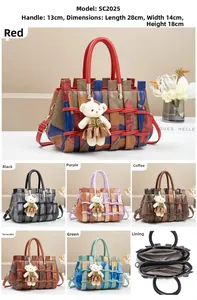 Detaillierte Größentabelle der gewebten Handtasche mit Maßen 28x14x18cm und Farbauswahl