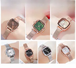 Plusieurs options de couleurs de montres carrées GEDI avec bracelets en acier maillé